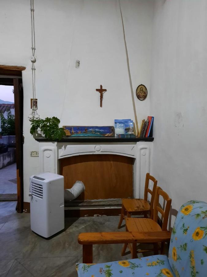 הוילה Galtellì Domo Sedda מראה חיצוני תמונה